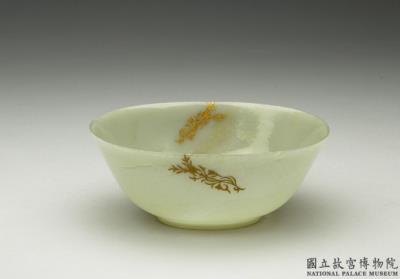 图片[3]-Jade oval bowl decorated using the gold paste painting technique. India-China Archive